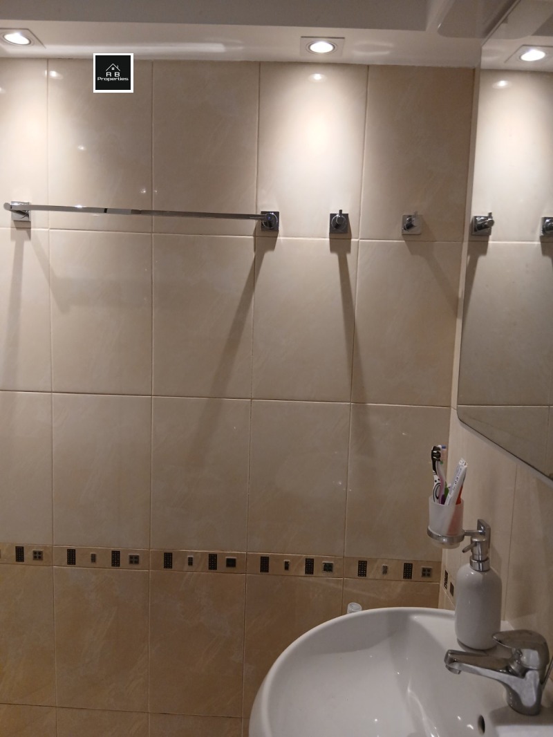 Продава КЪЩА, гр. София, с. Кубратово, снимка 16 - Къщи - 51438004