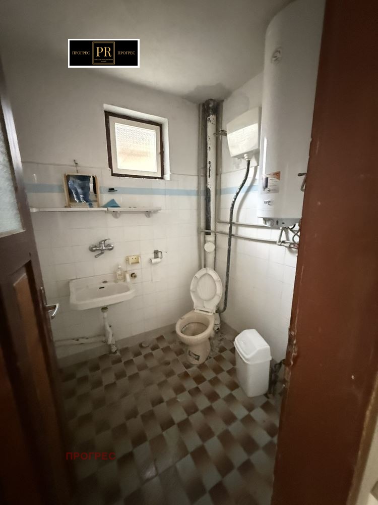 Продава КЪЩА, гр. Куклен, област Пловдив, снимка 14 - Къщи - 52373174