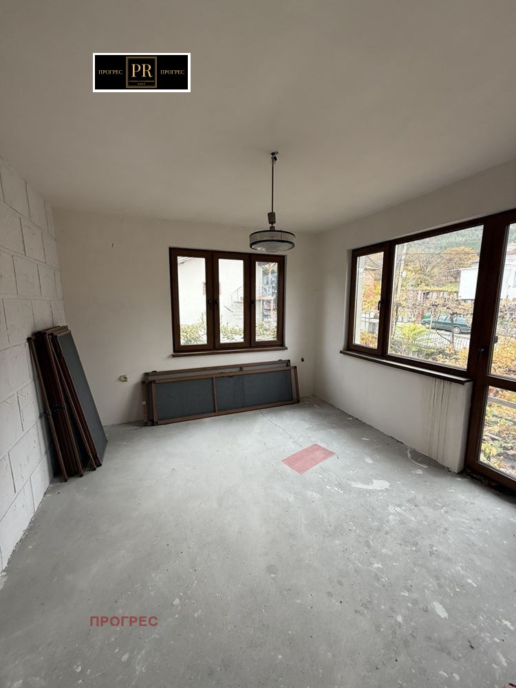 Продава КЪЩА, гр. Куклен, област Пловдив, снимка 5 - Къщи - 52373174