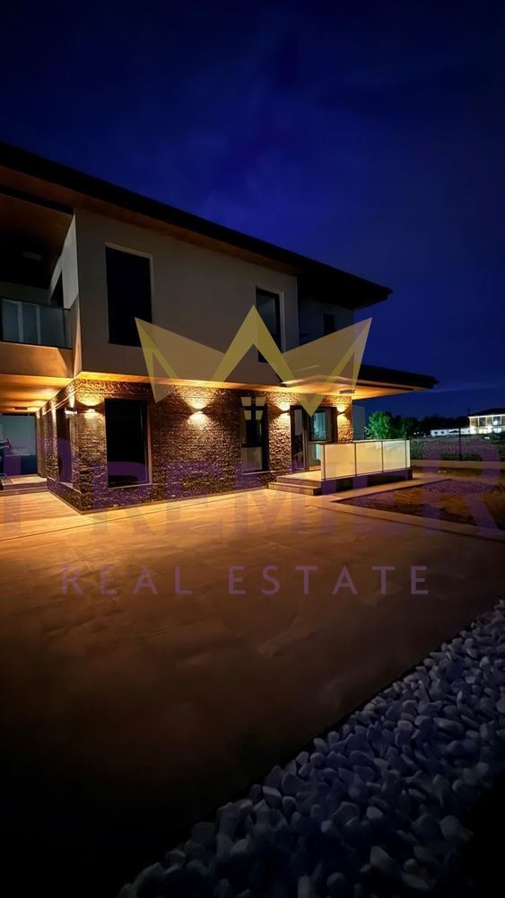 Продава КЪЩА, гр. Пловдив, Коматево, снимка 9 - Къщи - 54508407