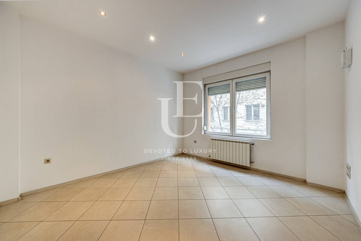 Продава 3-СТАЕН, гр. София, Център, снимка 5 - Апартаменти - 54125449