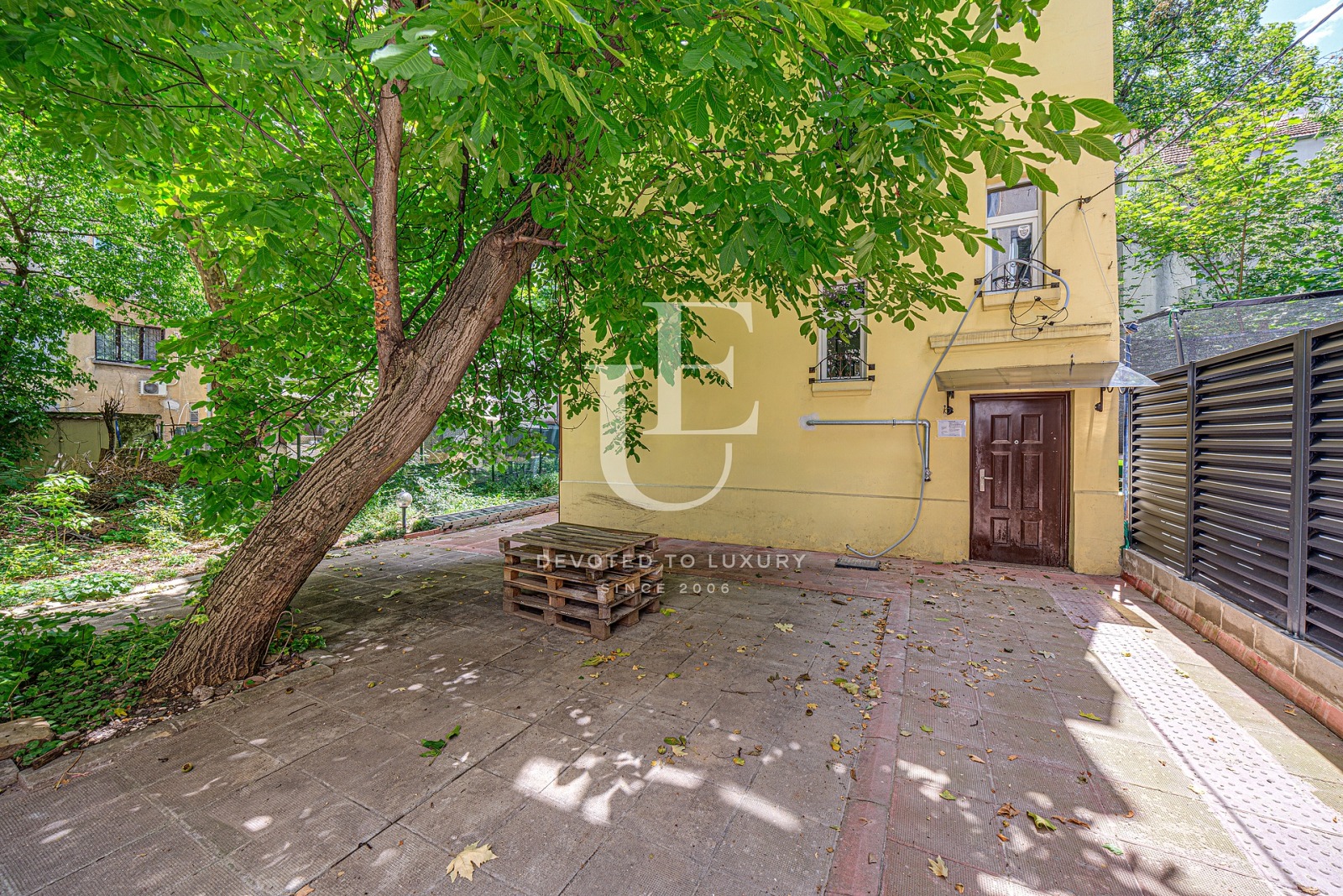 Продава КЪЩА, гр. София, Център, снимка 16 - Къщи - 55359906