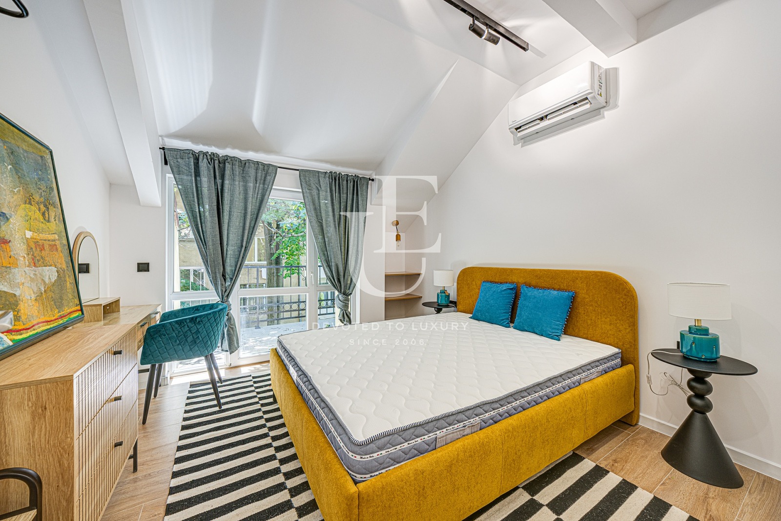 Продава КЪЩА, гр. София, Център, снимка 4 - Къщи - 55359906