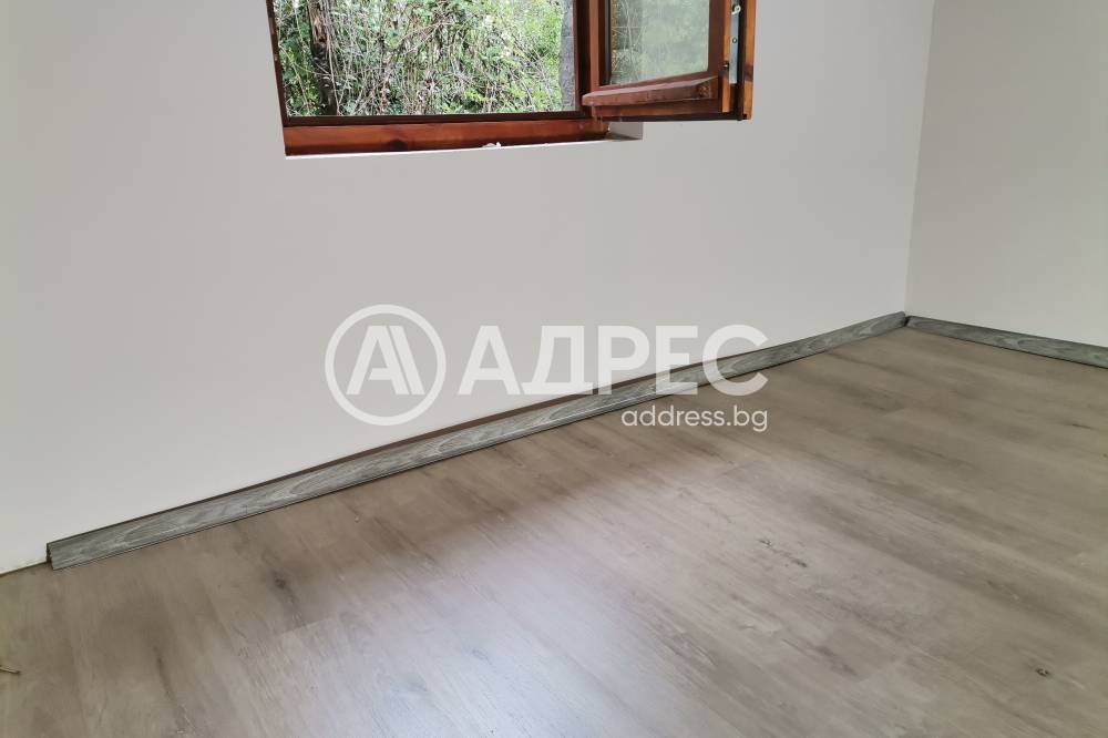 Продава КЪЩА, с. Джурово, област София област, снимка 3 - Къщи - 55665109