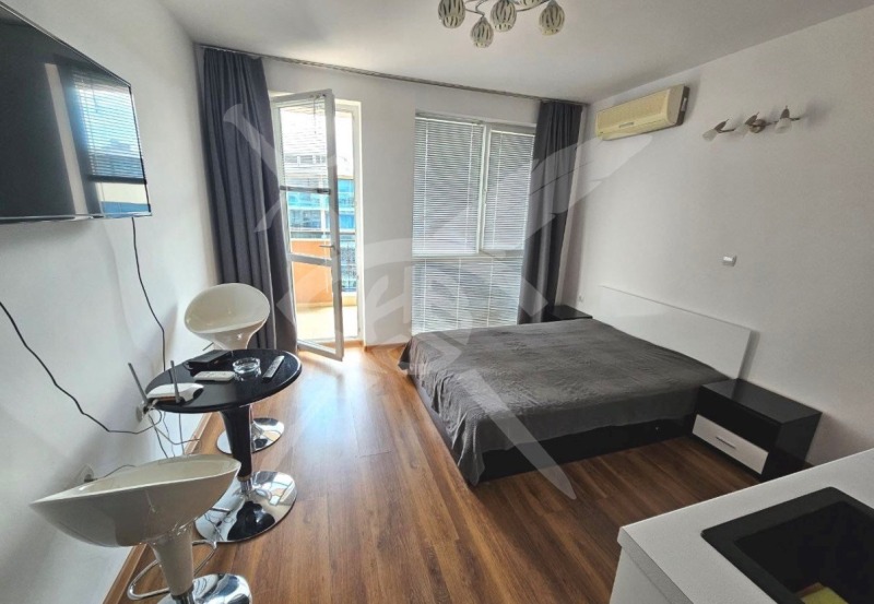 À venda  Estúdio região Burgas , k.k. Slantchev briag , 33 m² | 77785896 - imagem [2]