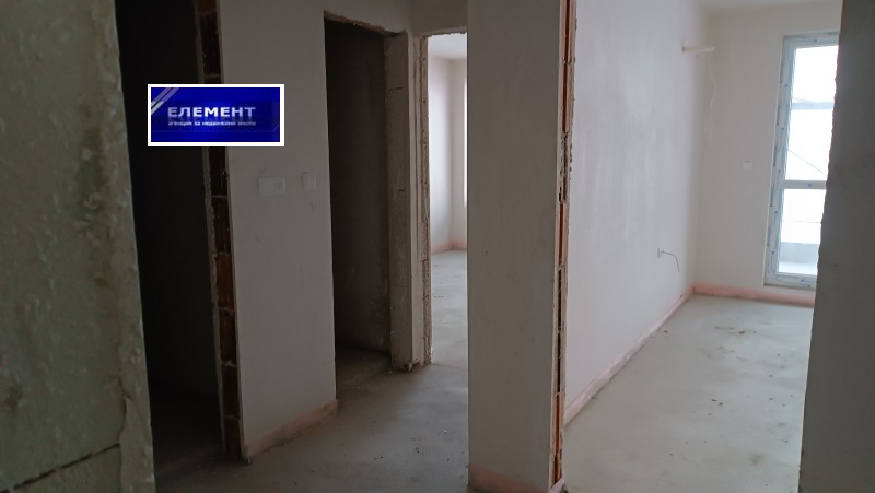 Продава 2-СТАЕН, гр. Пловдив, Коматевско шосе, снимка 3 - Апартаменти - 53170429