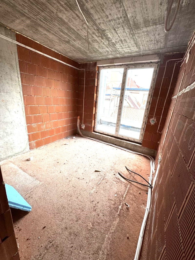 En venta  3 dormitorios Sofia , Knyazhevo , 140 metros cuadrados | 66687990 - imagen [15]