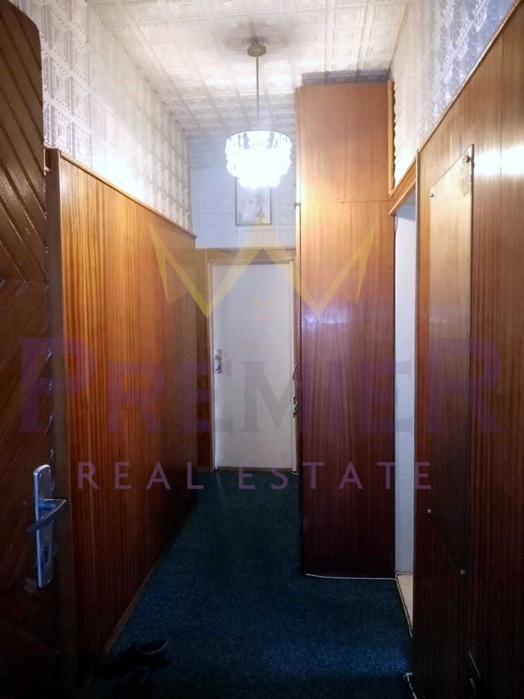 Продава 4-СТАЕН, гр. Пловдив, Прослав, снимка 7 - Апартаменти - 55097984