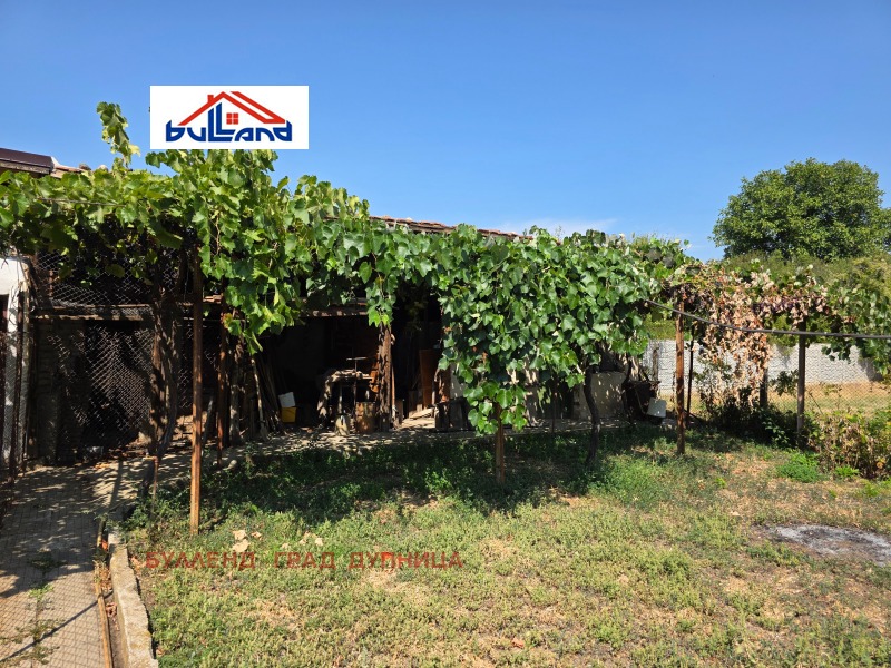 Till salu  Hus region Kyustendil , Dupnica , 128 kvm | 20827999 - bild [6]