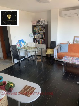 1 quarto Karchiiaka, Plovdiv 2