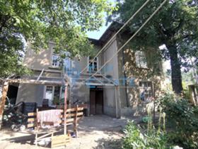 Продажба на имоти в с. Гостилица, област Габрово - изображение 15 