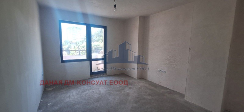 Продава  3-стаен град Шумен , 2-ри корпус , 135 кв.м | 62619485 - изображение [6]