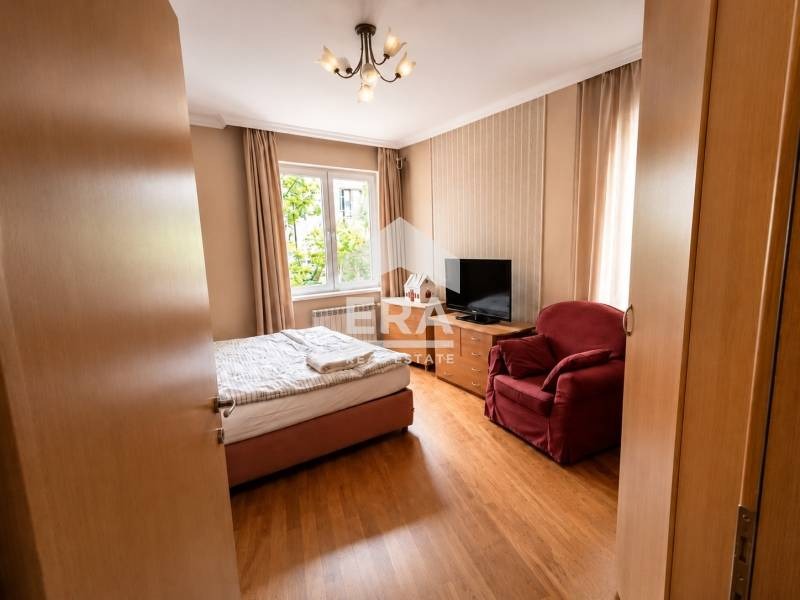 Продава КЪЩА, гр. София, Център, снимка 11 - Къщи - 55313239