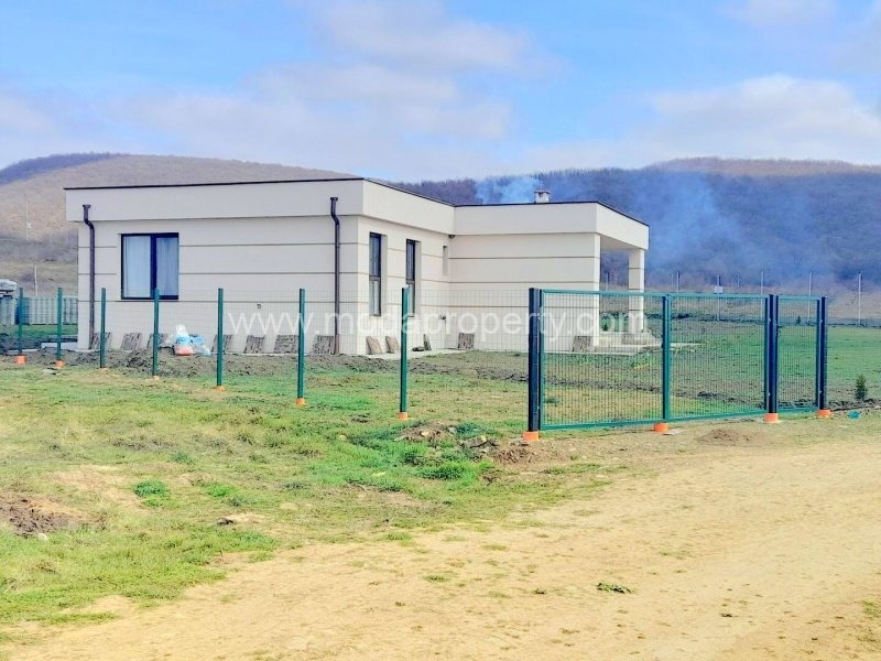 Продава КЪЩА, с. Кошарица, област Бургас, снимка 16 - Къщи - 55495747