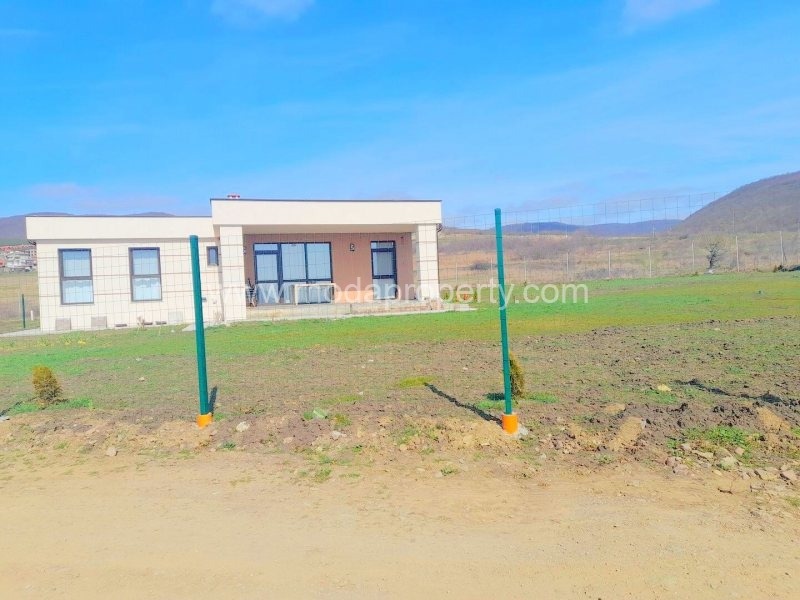 Продава КЪЩА, с. Кошарица, област Бургас, снимка 15 - Къщи - 55495747