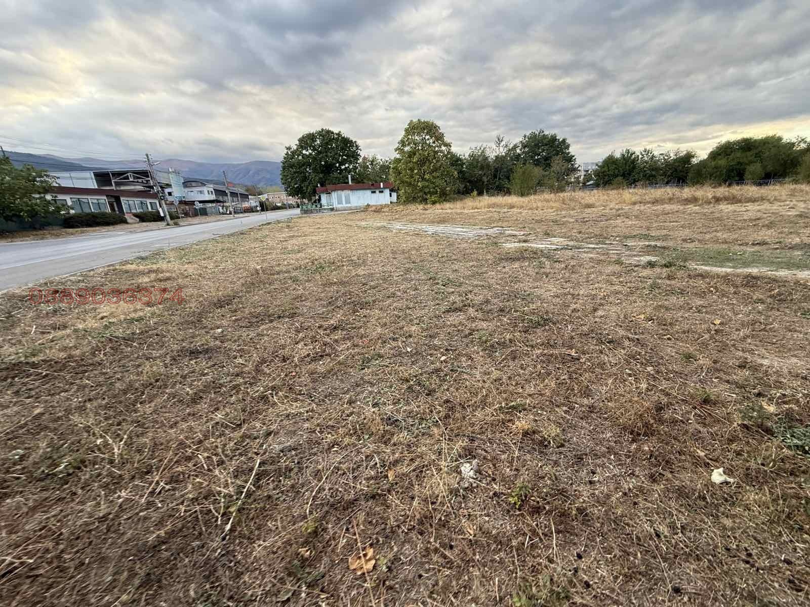 Продава ПАРЦЕЛ, гр. Берковица, област Монтана, снимка 5 - Парцели - 56202808