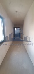 Продава 3-СТАЕН, гр. Шумен, 2-ри корпус, снимка 3