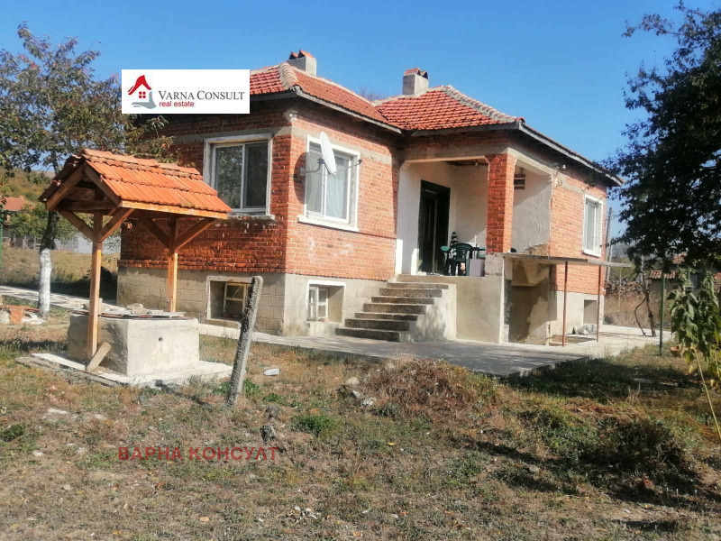 Продава КЪЩА, с. Голица, област Варна, снимка 1 - Къщи - 46290039