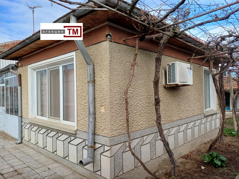 Продава КЪЩА, с. Коларово, област Стара Загора, снимка 2 - Къщи - 48098395