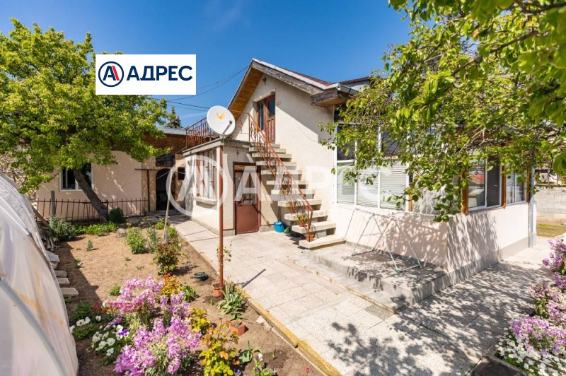 Продава  Къща, град Варна, м-т Долна Трака •  180 000 EUR • ID 59846797 — holmes.bg - [1] 