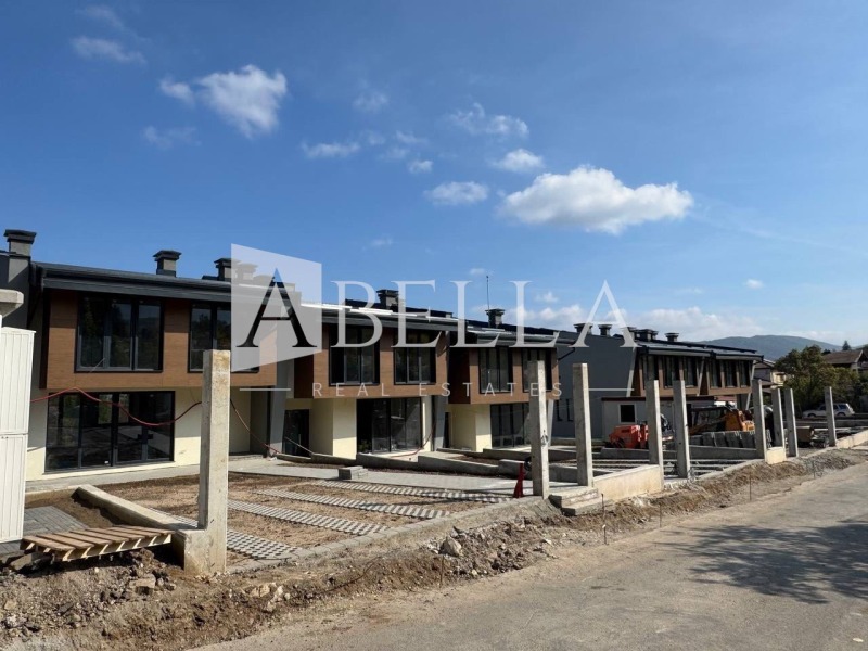 Продава КЪЩА, гр. София, с. Панчарево, снимка 3 - Къщи - 51998319