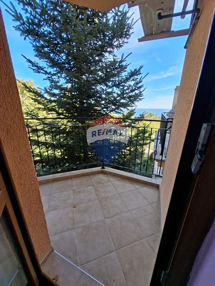 Продава ХОТЕЛ, гр. Варна, к.к. Чайка, снимка 16 - Хотели - 52368577