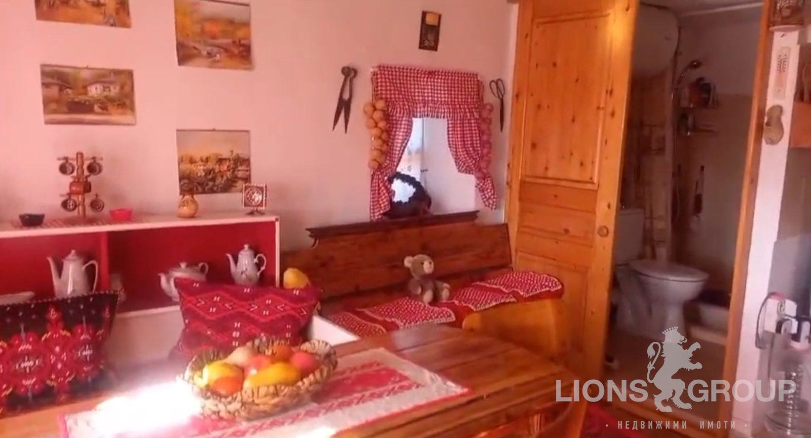 Продава КЪЩА, с. Звънец, област Варна, снимка 8 - Къщи - 54939096