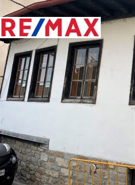 Продажба на етажи от къща в град Велико Търново — страница 3 - изображение 18 
