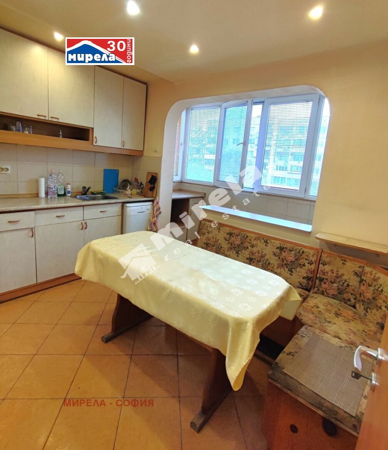 À vendre  1 chambre Sofia , Geo Milev , 69 m² | 29795211 - image [2]