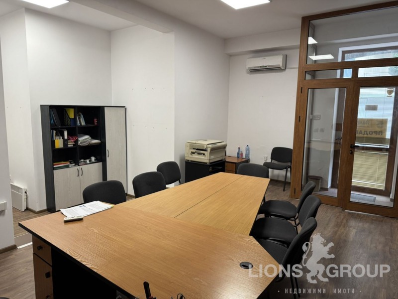 Продава ОФИС, гр. Варна, Център, снимка 2 - Офиси - 53465795