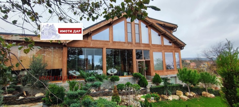 Продава КЪЩА, град Варна, Изгрев • 680000 € / 1329964.40 лв. • 31041169 1