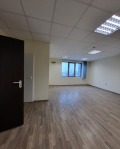 Продава ОФИС, гр. Пазарджик, Идеален център, снимка 3