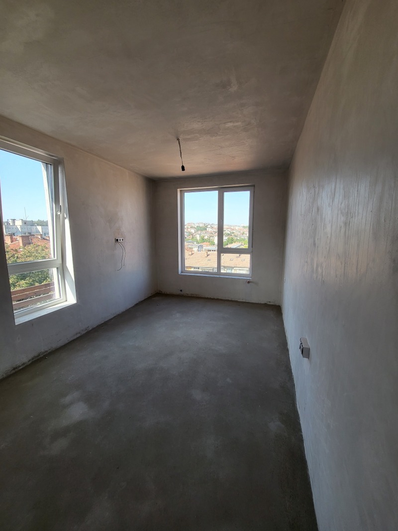 Продаја  2 спаваће собе Плевен , Идеален центар , 80 м2 | 77379642 - слика [8]