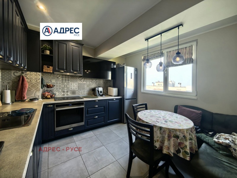 Продава 2-СТАЕН в град Русе, Широк център - 60 кв.м / 100 500 € » 196 560.92 лв., АДРЕС - РУСЕ