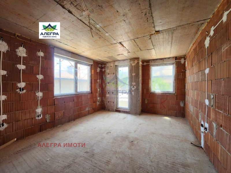 Продава  2-стаен град Пазарджик , Младост , 62 кв.м | 84626157 - изображение [2]
