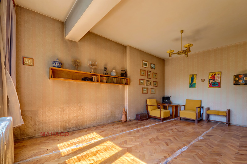 Продава 3-СТАЕН, гр. София, Център, снимка 2 - Апартаменти - 52457038