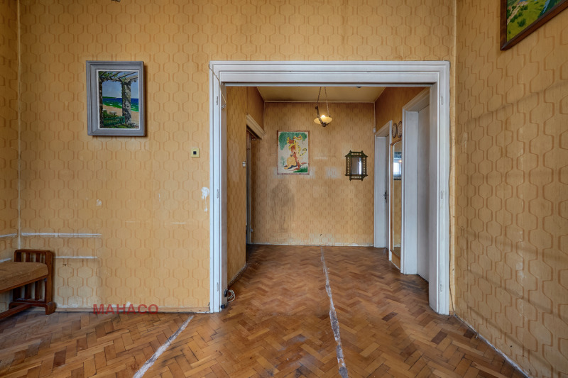 Продава 3-СТАЕН, гр. София, Център, снимка 11 - Апартаменти - 52457038