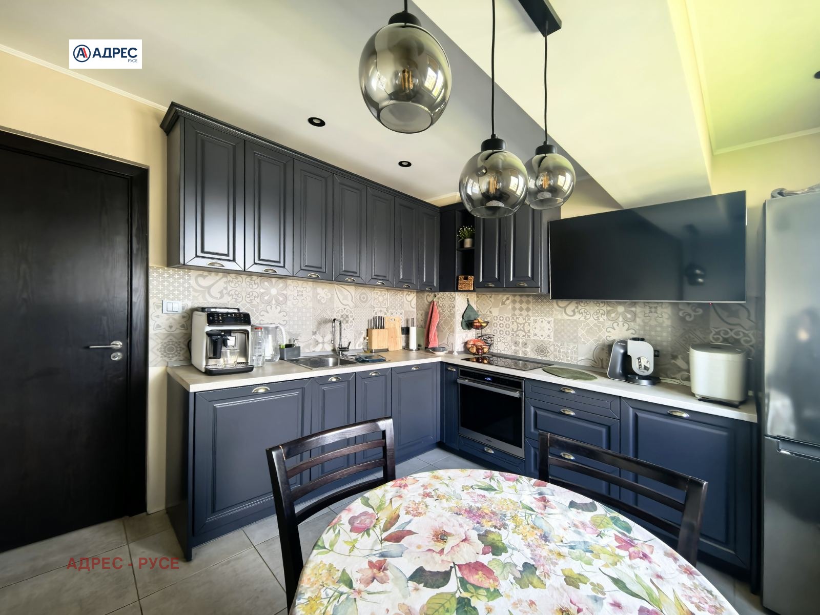 Продава 2-СТАЕН, гр. Русе, Широк център, снимка 4 - Апартаменти - 54321652