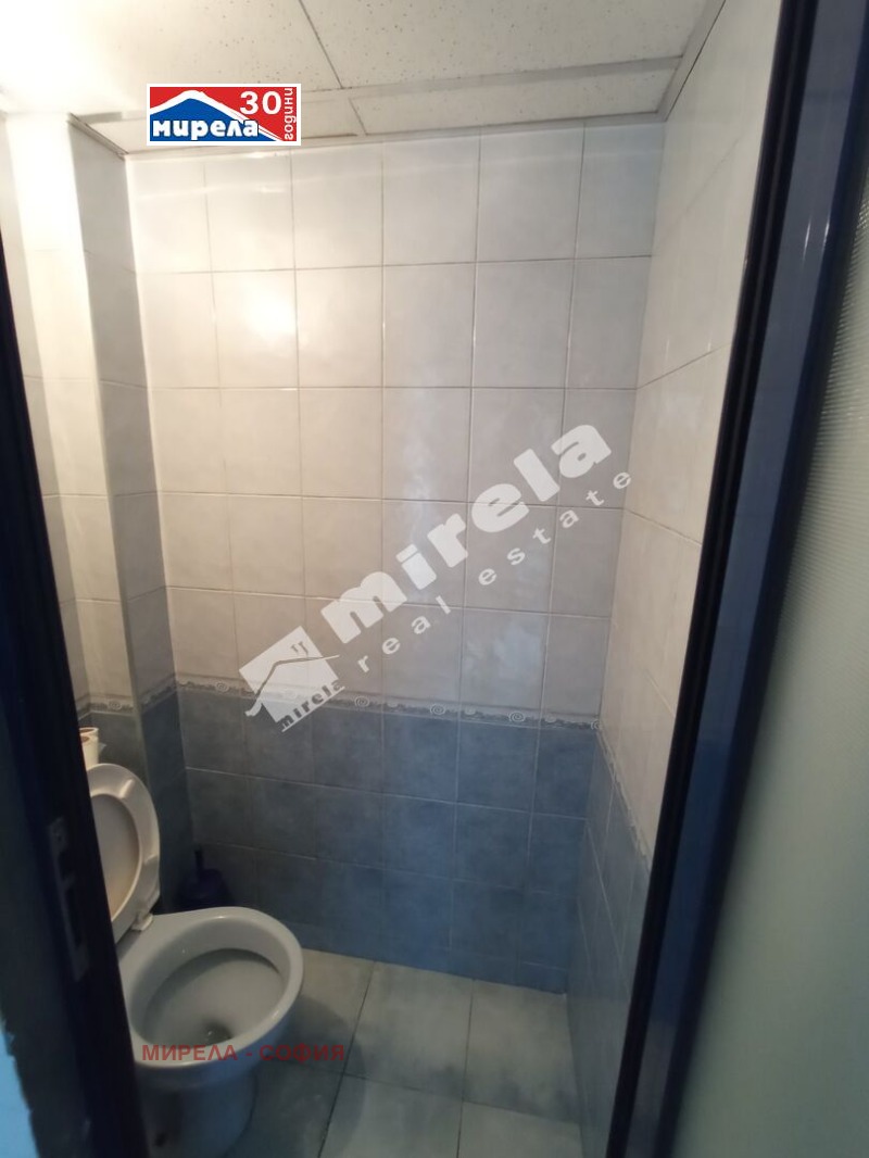 De vânzare  1 dormitor Sofia , Țentâr , 65 mp | 79778794 - imagine [15]