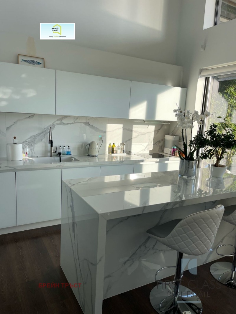 Продава МНОГОСТАЕН, Извън страната, област Извън страната, снимка 5 - Апартаменти - 52538314