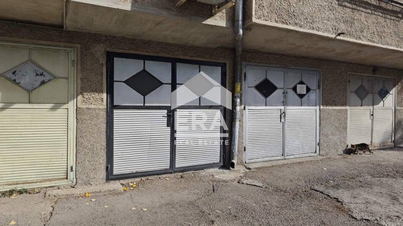 À vendre  Garage Targovichte , Tsentar , 15 m² | 62311626