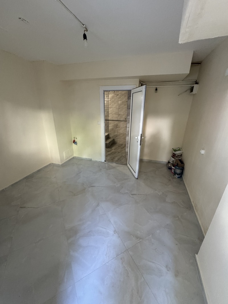 Продава БИЗНЕС ИМОТ, гр. Бургас, Братя Миладинови, снимка 4 - Други - 51739131