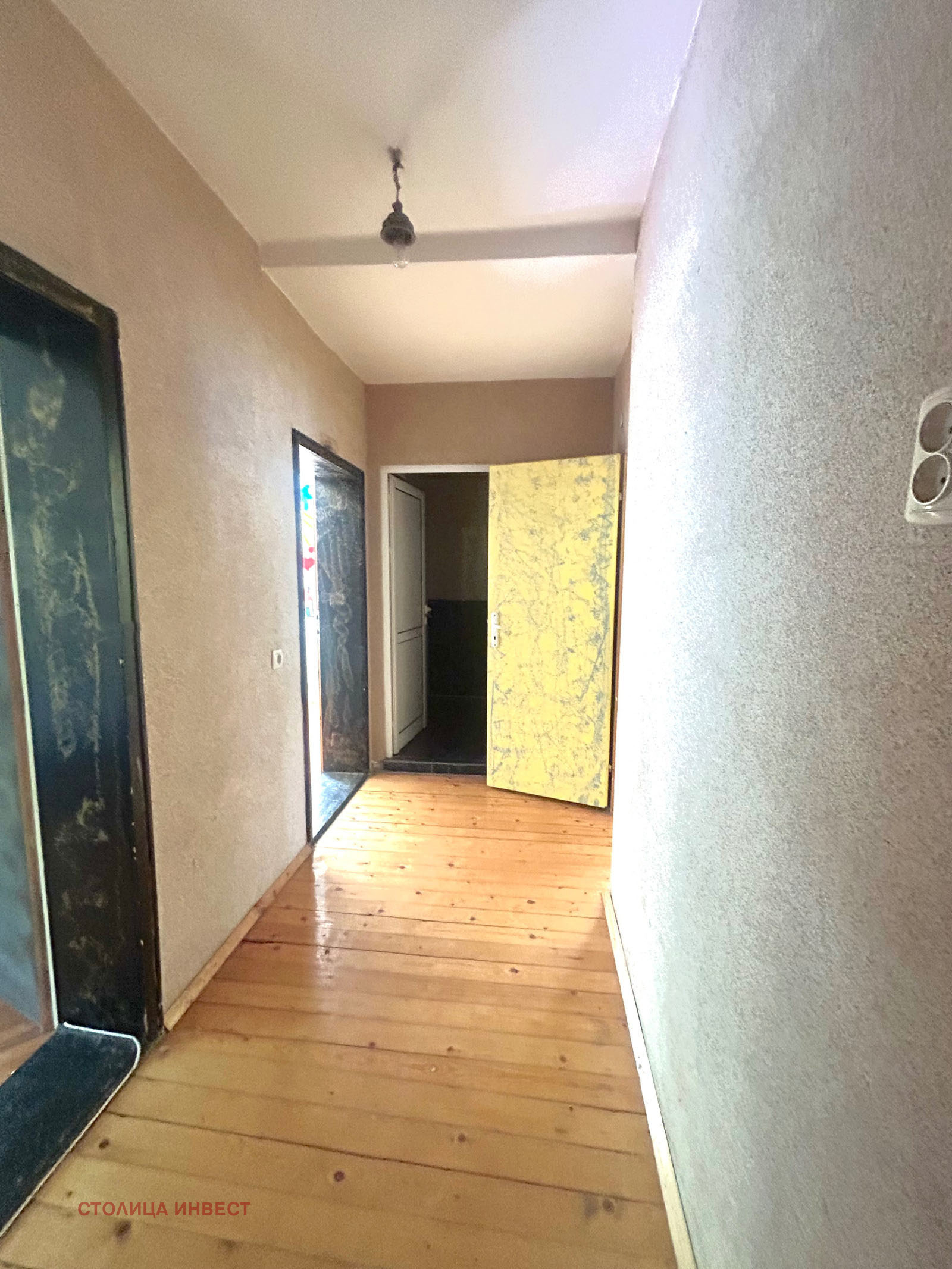 Продава ЕТАЖ ОТ КЪЩА, гр. Русе, Дружба 2, снимка 7 - Етаж от къща - 53887629