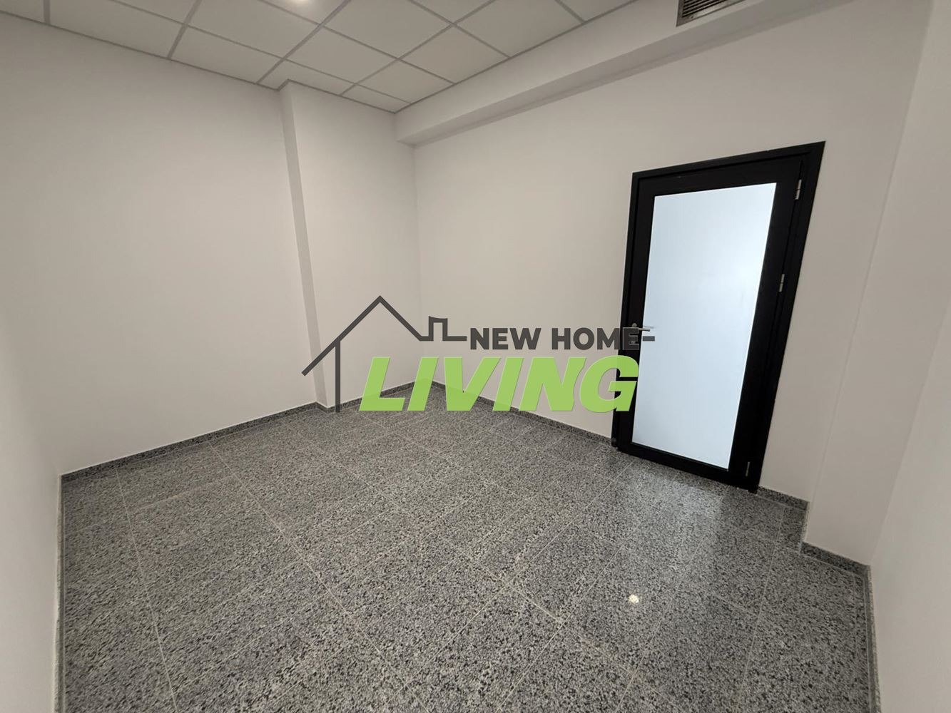 Продава МАГАЗИН, гр. Пловдив, Христо Смирненски, снимка 9 - Магазини - 53911064