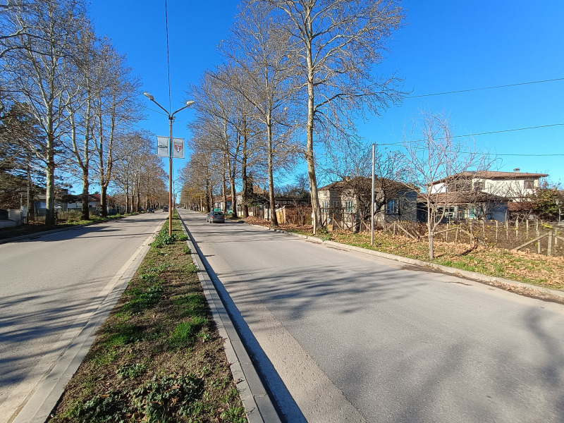 Продава КЪЩА, гр. Добрич, Рилци, снимка 3 - Къщи - 52572700