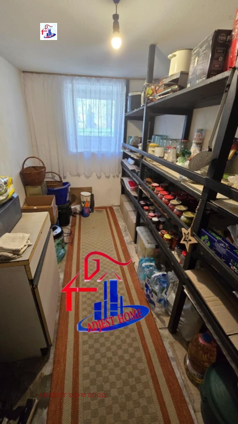 Продава КЪЩА, гр. Шумен, Дивдядово, снимка 12 - Къщи - 53505295