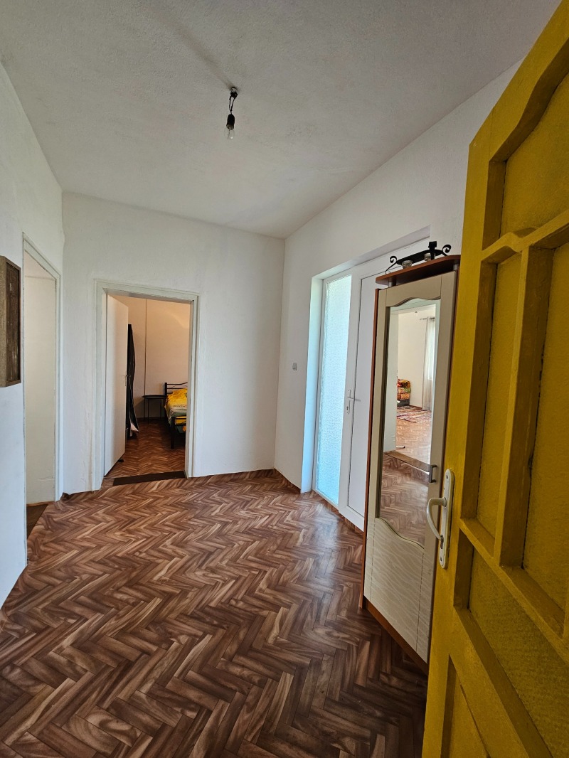 Продава КЪЩА, с. Крушево, област Пловдив, снимка 13 - Къщи - 53592732