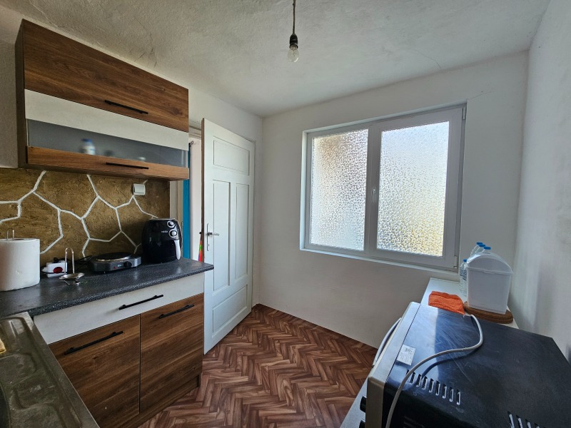 Продава КЪЩА, с. Крушево, област Пловдив, снимка 7 - Къщи - 53592732