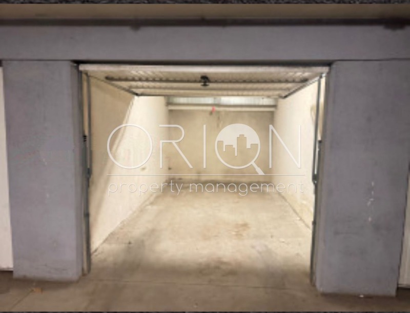 Продава ГАРАЖ, ПАРКОМЯСТО, гр. София, Левски Г