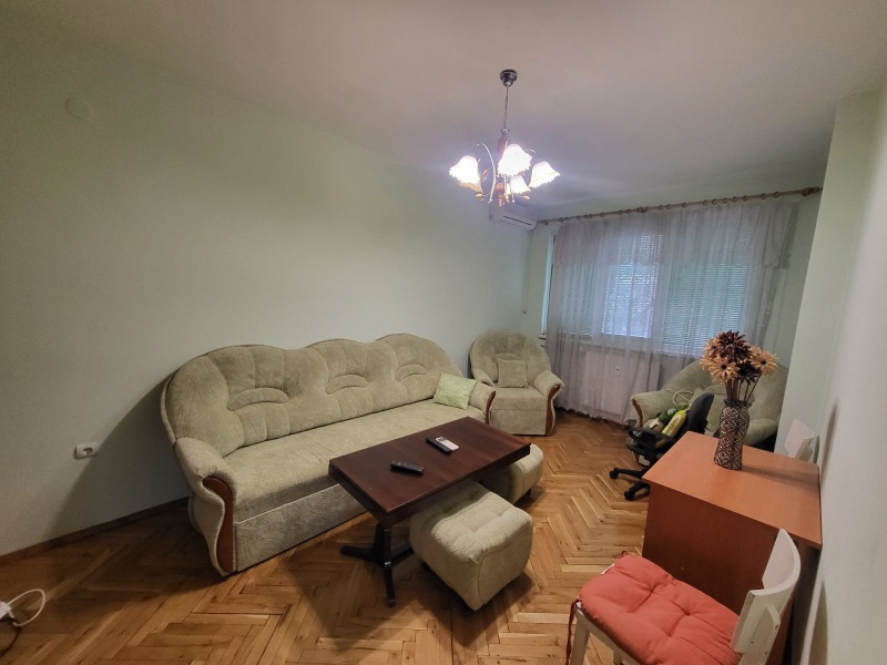 Продава 3-СТАЕН в град Плевен, Сторгозия - 95 кв.м / 197 000 € » 385 298.51 лв., ФОР СЕЛ РЕАЛ ЕСТЕЙТ